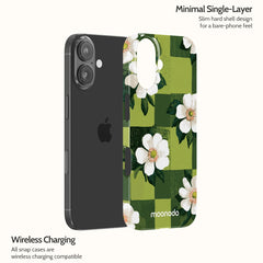 Emerald Bloom - iPhone 16 Case